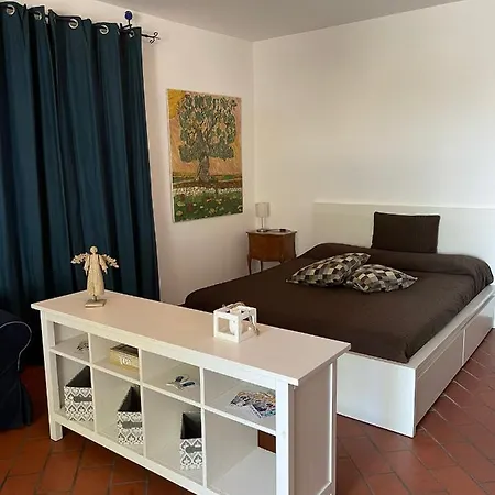 Sister Residence 58 *